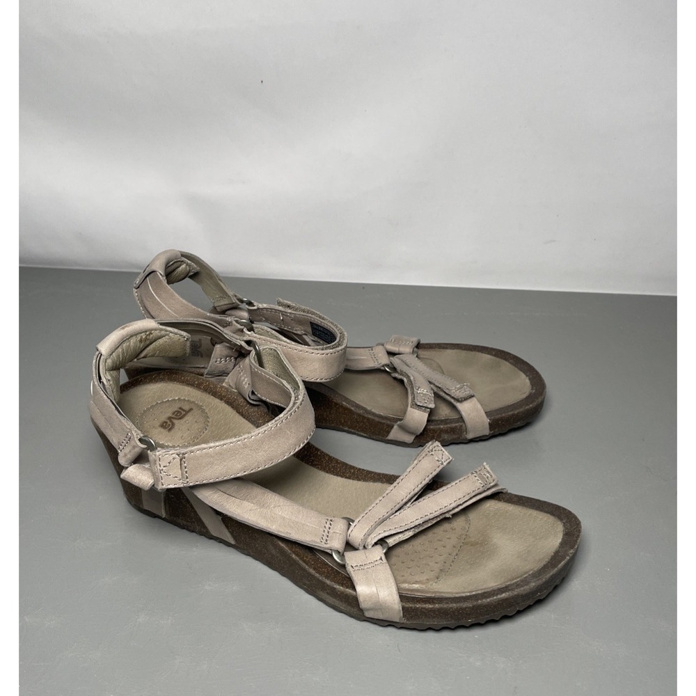 Teva Women's 9 Ysidro Universal Strappy Wedge Leather Sandals